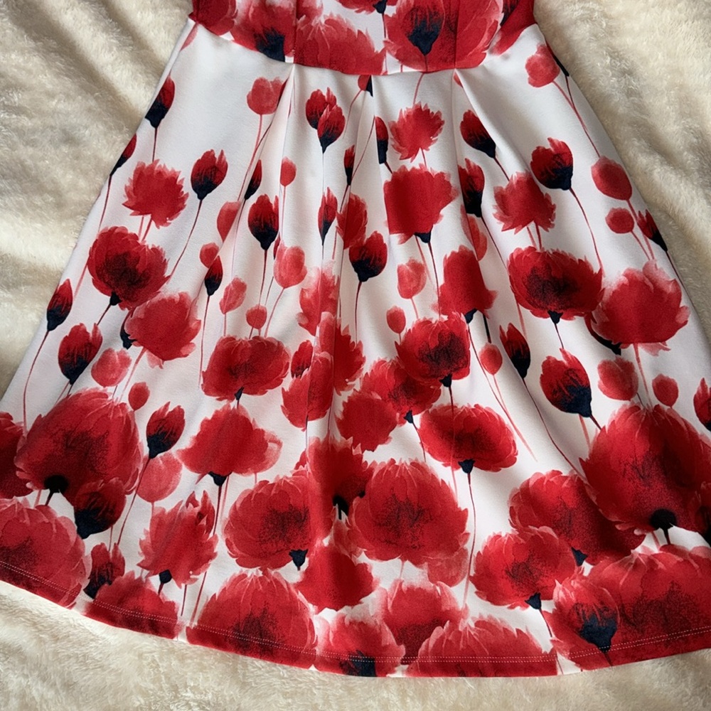 EUC Juniors Sleeveless Dress - Picture 2 of 5